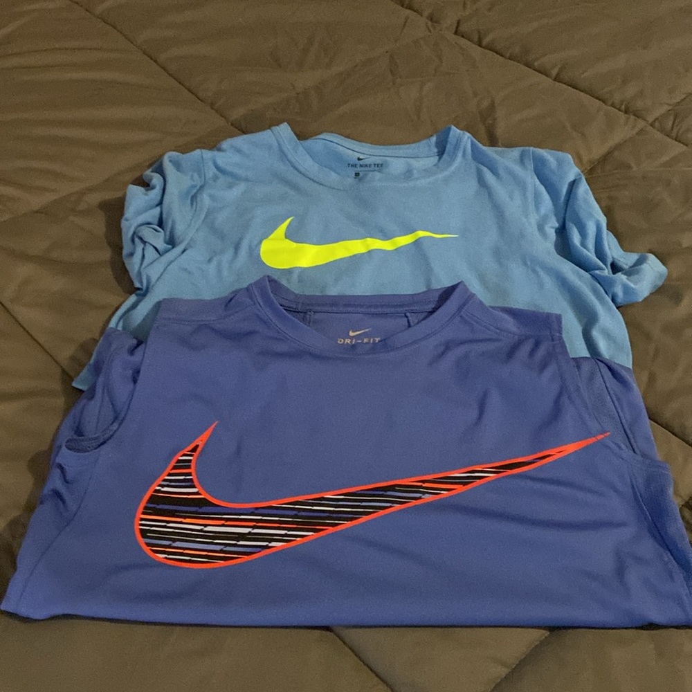 Boys Nike Dri-fit bundle in blue L/XL